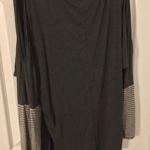 Shamaim XL women’s cold shoulder shirt